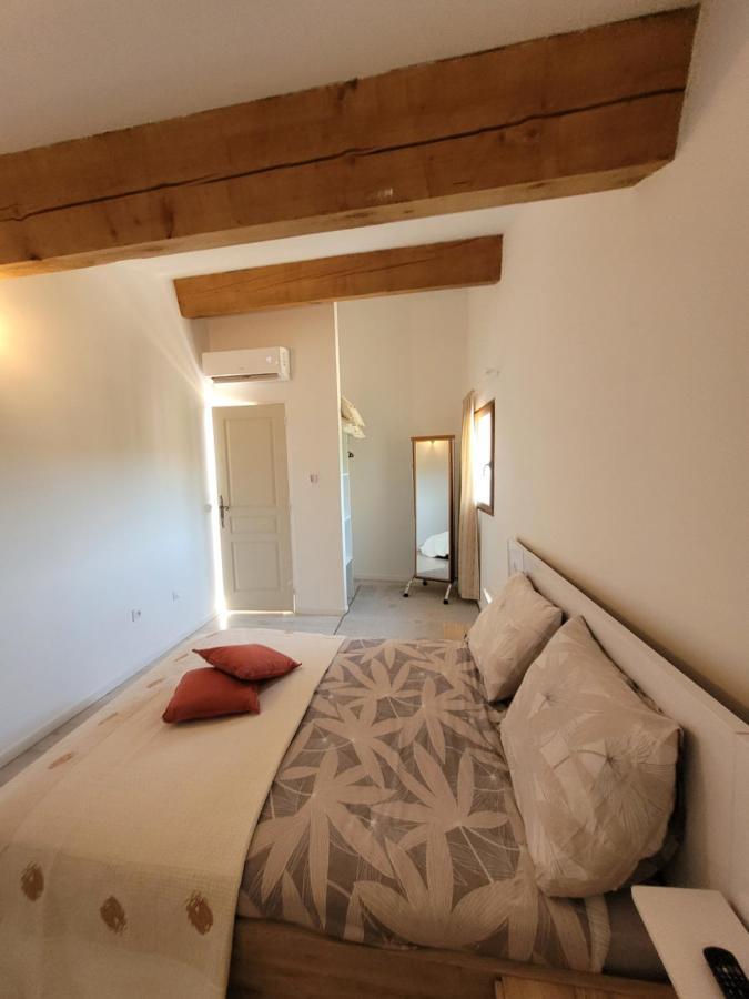 Charmant Duplex Au Coeur Du Village Cotignac Exterior photo